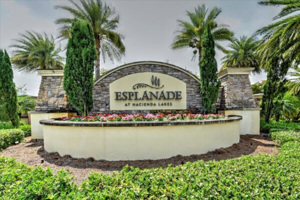 esplanade in hacienda lakes