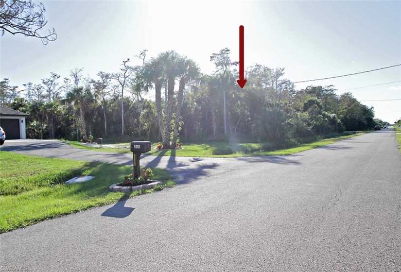 37th Ave, NAPLES, Florida 34120,222010310