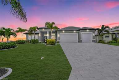 2532 26th PL, CAPE CORAL, Florida 33914,223069839