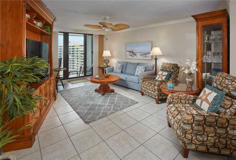 320 Seaview CT, MARCO ISLAND, Florida 34145,223069638