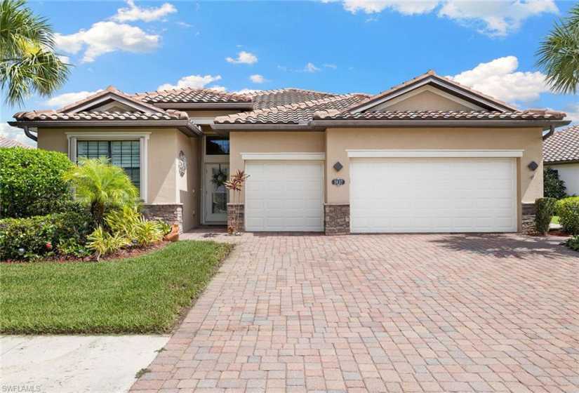 3837 Ruby WAY, NAPLES, Florida 34114,223079371