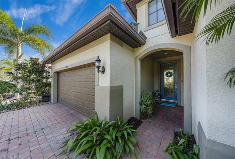 7267 Live Oak DR, NAPLES, Florida 34114,224004192