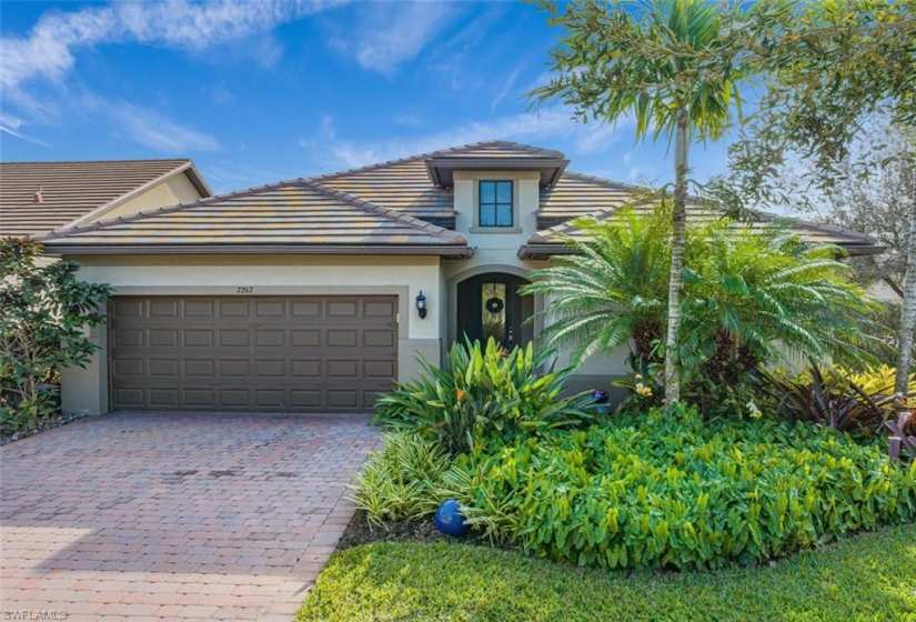 7267 Live Oak DR, NAPLES, Florida 34114,224004192