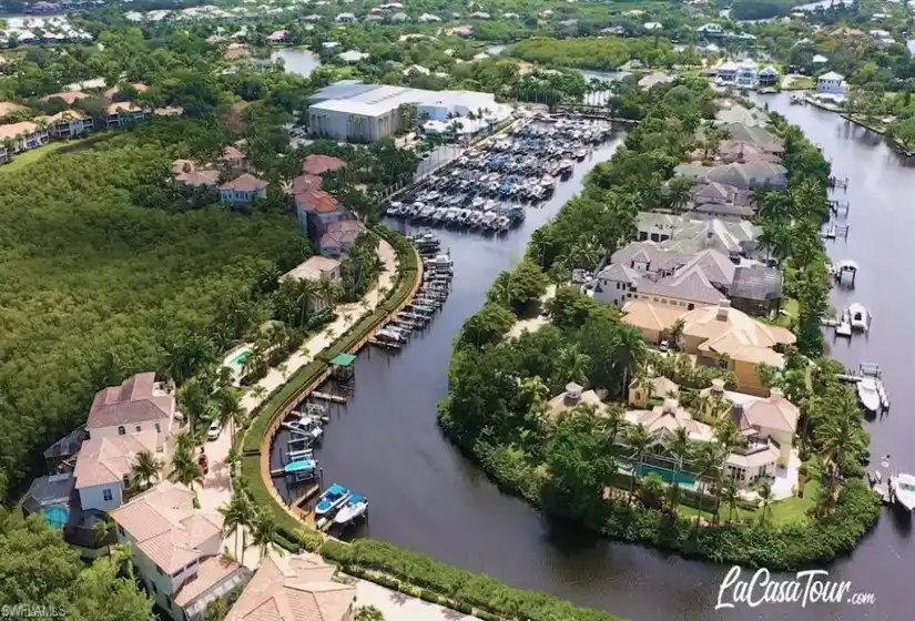 YES, Bonita Bay also offers a full service marina with lifts and dry storage. Backwater Jack's is a community favorite and is open for the dining pleasure of ALL BB residents! Club membership is not required to dine at BJ's!