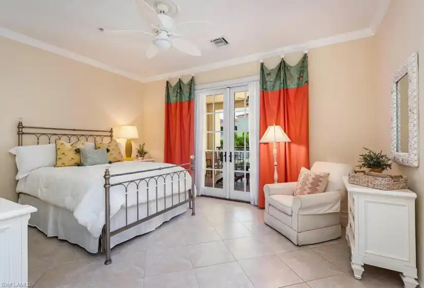 600 5th AVE, NAPLES, Florida 34102, 2 Bedrooms Bedrooms, ,2 BathroomsBathrooms,Residential,For Sale,5th,224038057