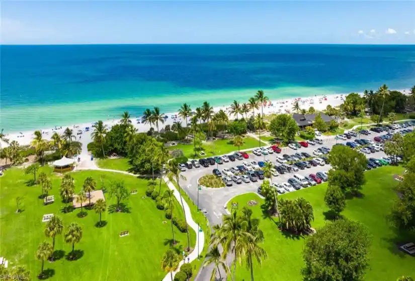1550 Gulf Shore BLVD, NAPLES, Florida 34102, 1 Bedroom Bedrooms, ,1 BathroomBathrooms,Residential,For Sale,Gulf Shore,224037917